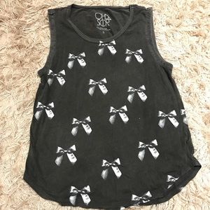 Bow print top